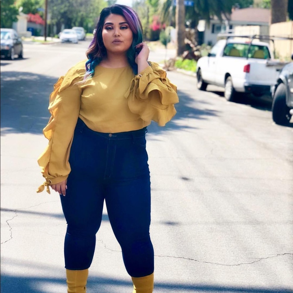Mustard top